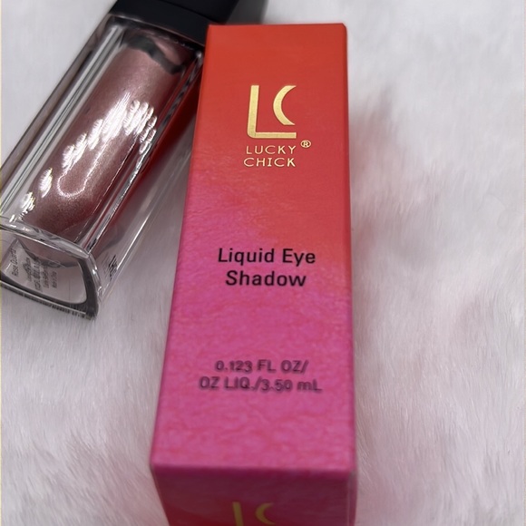 4/$25 Lucky Chick Liquid Eye Shadow in Rose Quartz - Picture 4 of 4